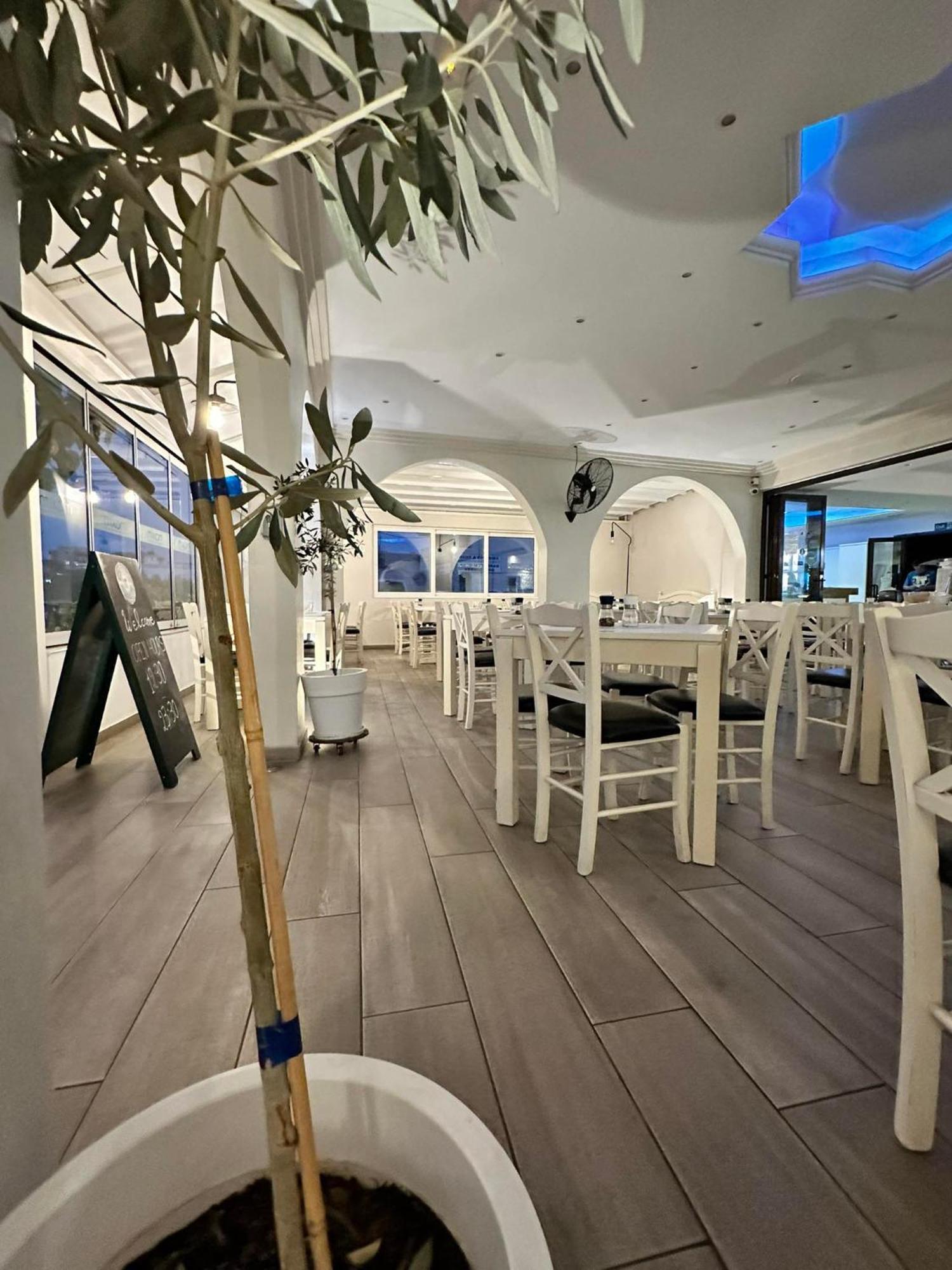 Castro Hotel Amoudara  Luaran gambar